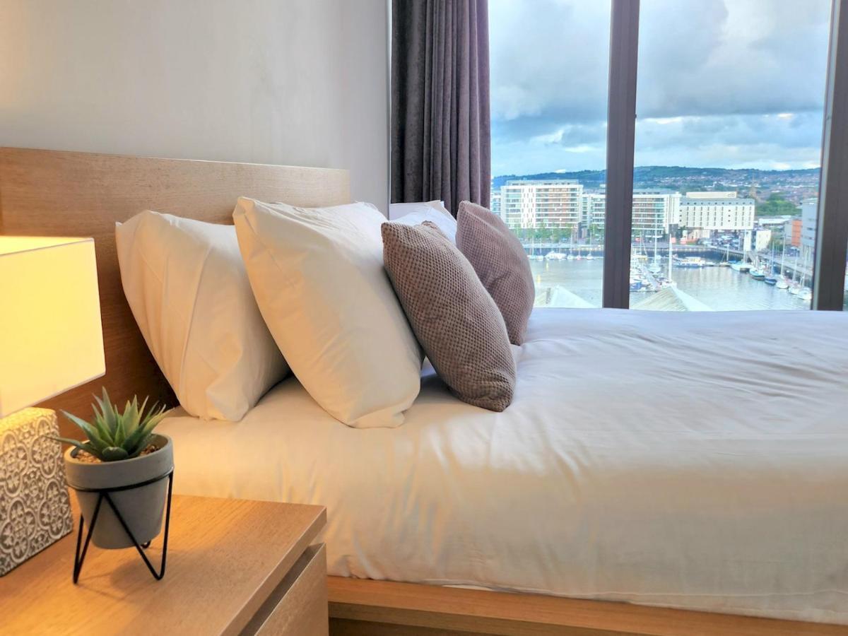 Pass The Keys Stunning Penthouse With Balcony Sunset Views Apartment Belfast Exterior photo