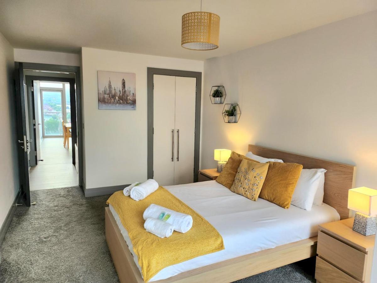 Pass The Keys Stunning Penthouse With Balcony Sunset Views Apartment Belfast Exterior photo
