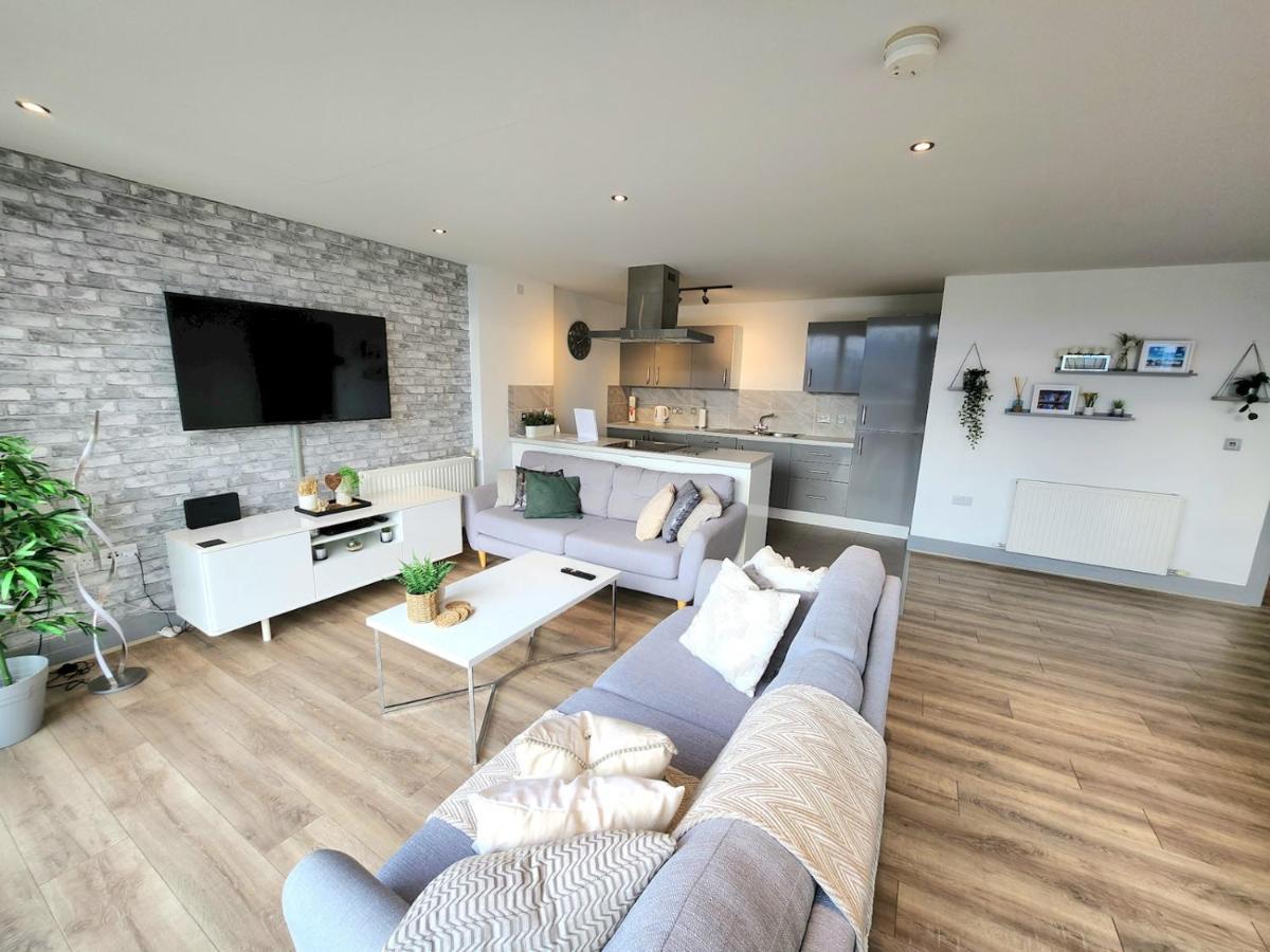 Pass The Keys Stunning Penthouse With Balcony Sunset Views Apartment Belfast Exterior photo