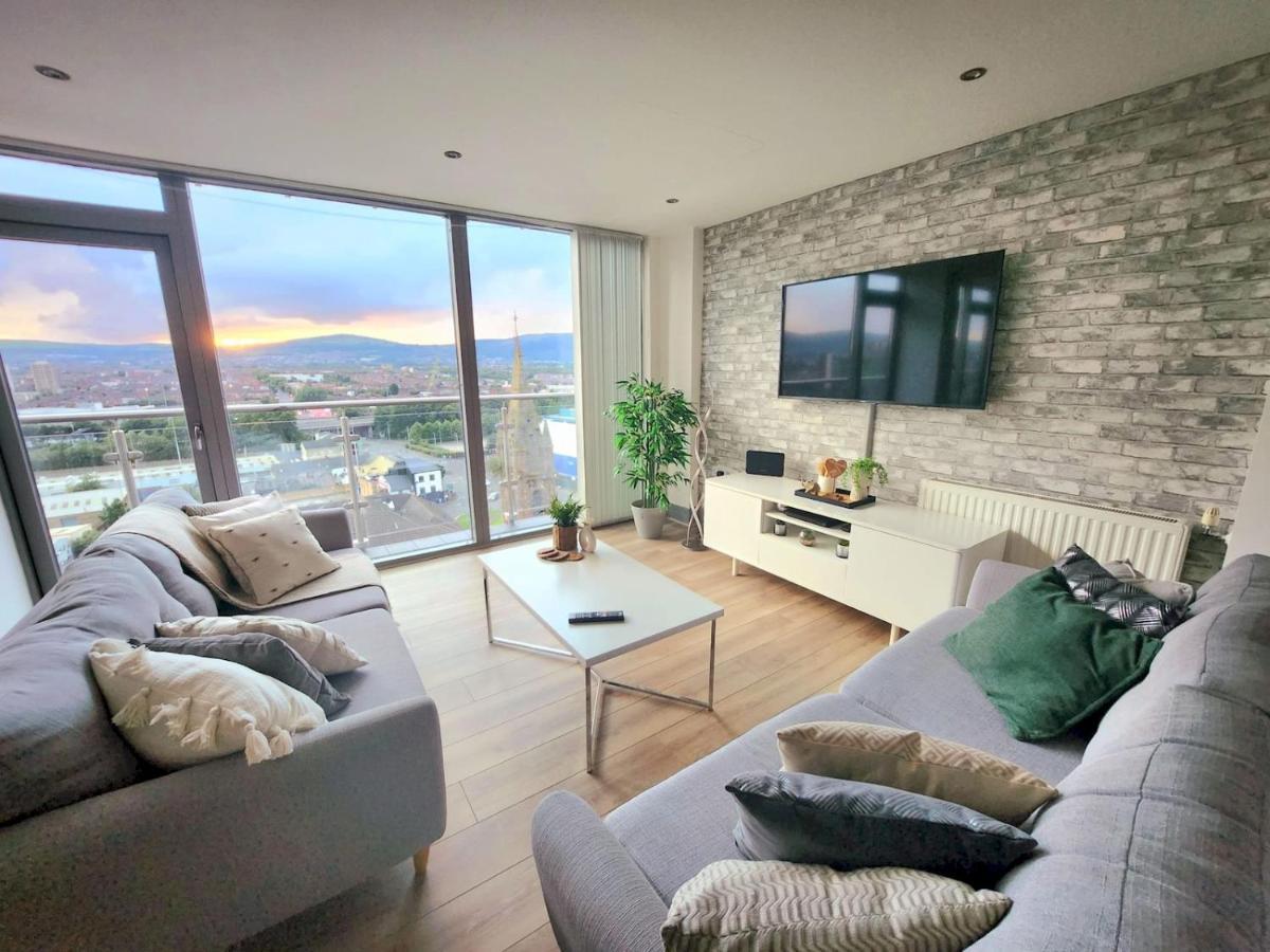 Pass The Keys Stunning Penthouse With Balcony Sunset Views Apartment Belfast Exterior photo